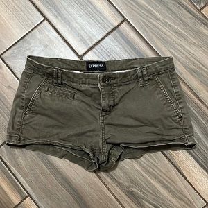 Express shorts
